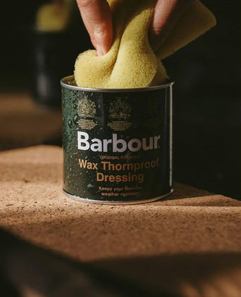 Barbour wax thornproof