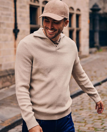 Suitable corduroy pet beige