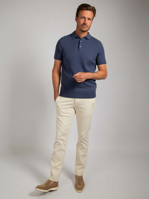 Heavy knitted polo raw denim blauw