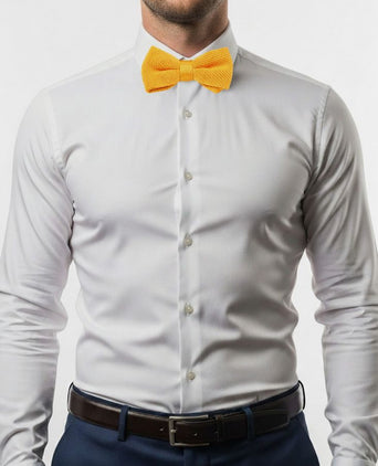 Knitted strik gold