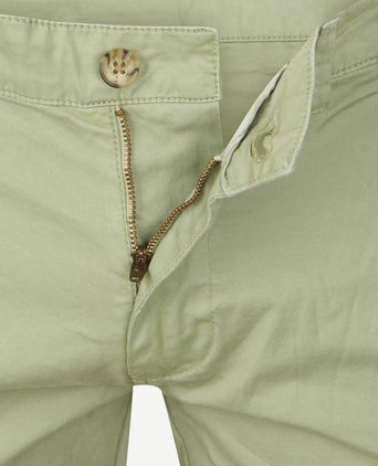 Suitable berry short groen | Slim-fit