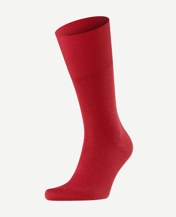 Falke airport sok rood 8120