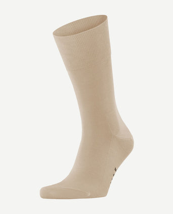 Tiago sok beige