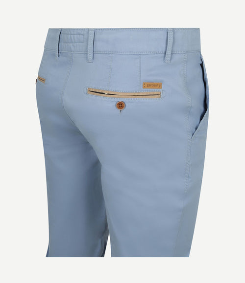 Chino Benny 3 lichtblauw
