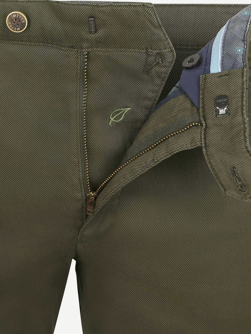 Chicago chino olive