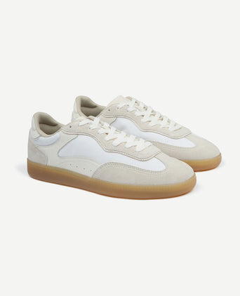Sneakers park wit