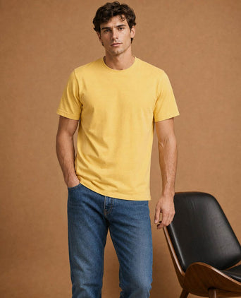 The steve t-shirt geel
