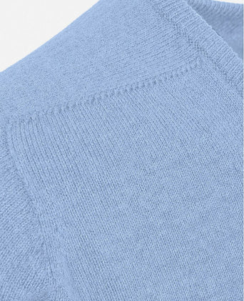 V-hals lamswol glacier blauw