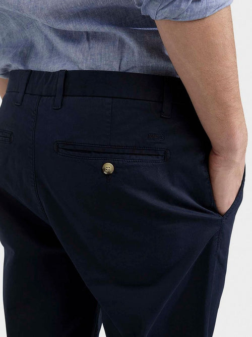 Chino garment dye donkerblauw