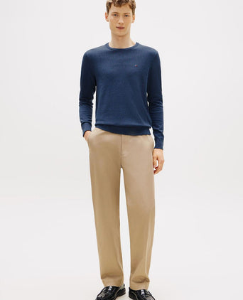 Trui essential donkerblauw