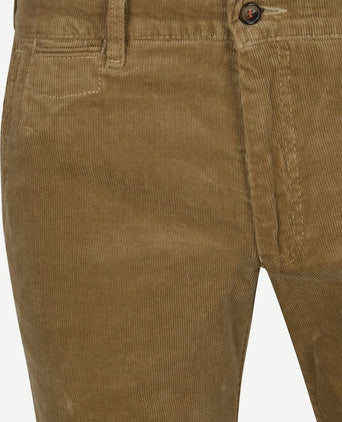 Suitable chino Plato corduroy sand