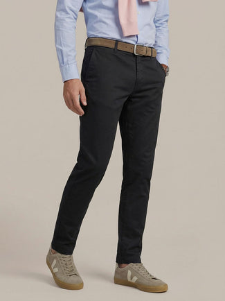 Chino newbury light twill donkerblauw Chino newbury light twill donkerblauw