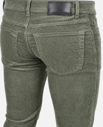 Broek Lyon tapered corduroy groen