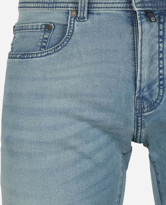 Pierre Cardin jeans Lyon lichtblauw used