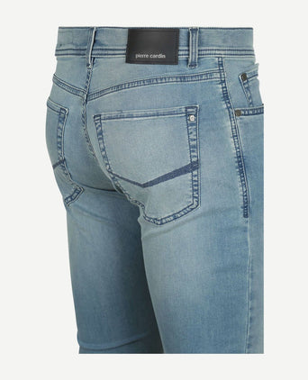 Pierre Cardin jeans Lyon lichtblauw used