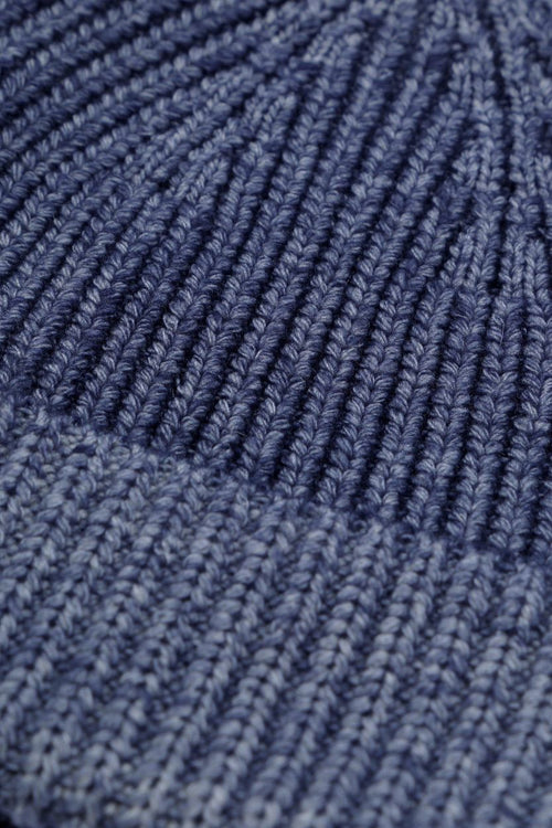 Muts wol donkerblauw