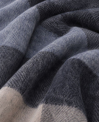 Sjaal lamswol ruiten blauw beige