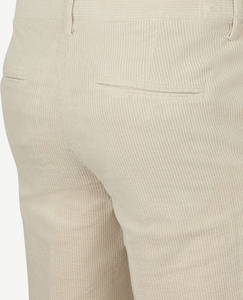 Chino corduroy ecru