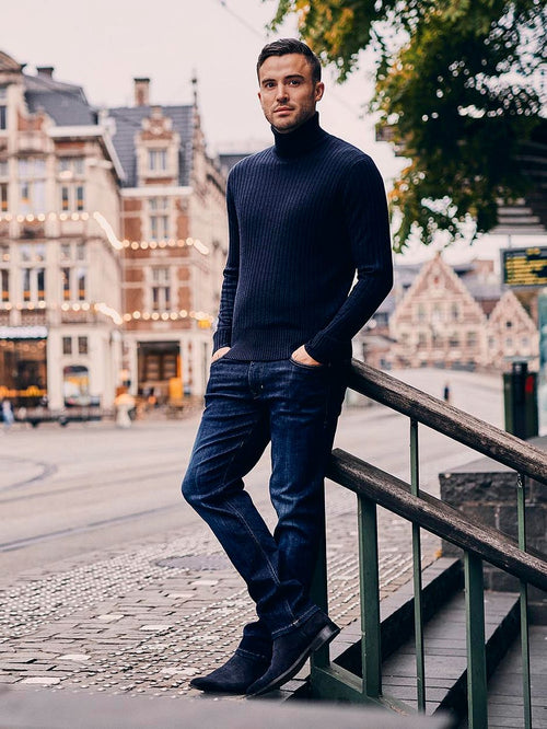 Suitable coltrui rib merino donkerblauw | Slim-fit