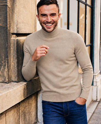 Compact cotton pullover turtle sand