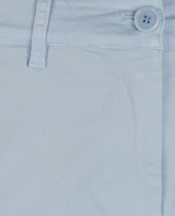 Steppin' Out short classic light blue