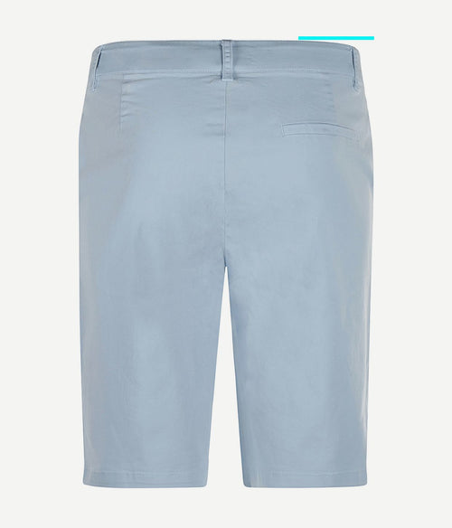 Steppin' Out short classic light blue