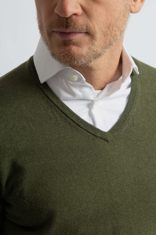 Trui cotton cashmere v-hals olijfgroen