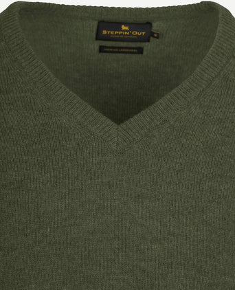 Steppin' Out trui v-hals lamswol olijfgroen | Regular-fit