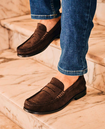 Penny loafers suede bruin