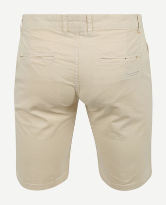 Suitable berry short ecru | Slim-fit