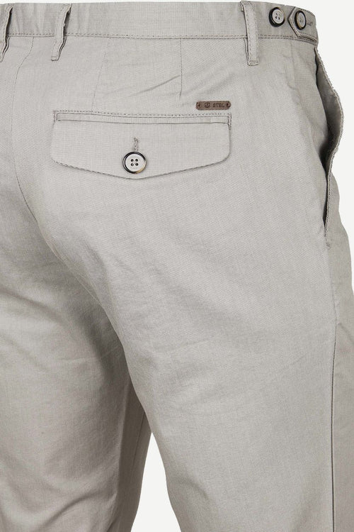 Suitable chino locke grijs
