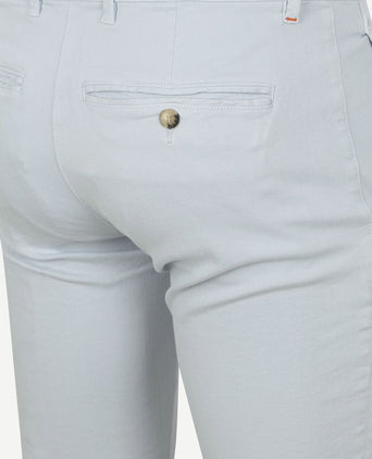 Chino philo flex lichtblauw