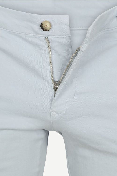 Suitable chino philo flex lichtblauw
