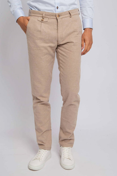 Suitable chino Pico pleat flanel sand