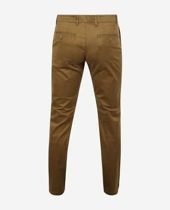 Suitable chino Plato khaki