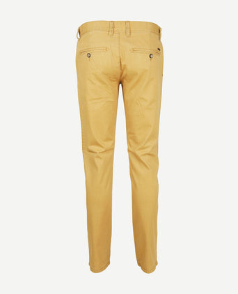 Suitable chino sartre oker