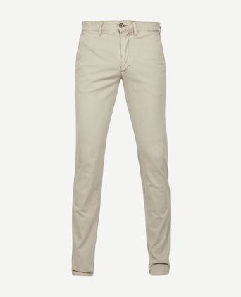 Suitable chino sartre Oxford sand