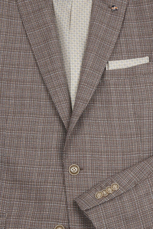 Suitable colbert vero camel