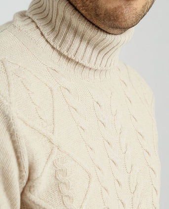 Suitable coltrui cable wol ecru | Slim-fit