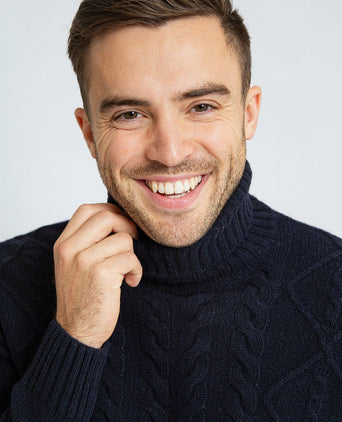 Suitable coltrui cable wol donkerblauw | Slim-fit