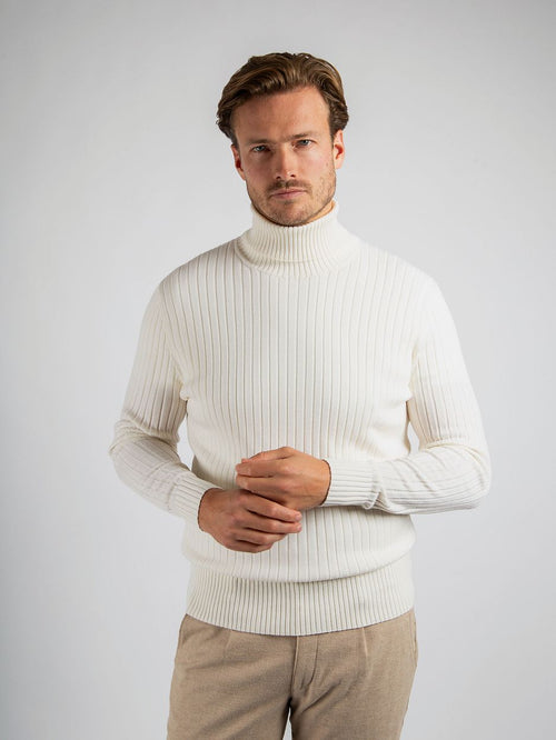 Suitable coltrui rib merino off white | Slim-fit