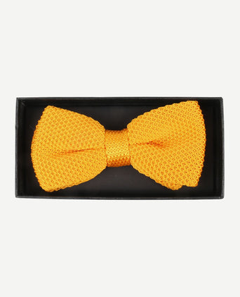 Suitable knitted strik gold