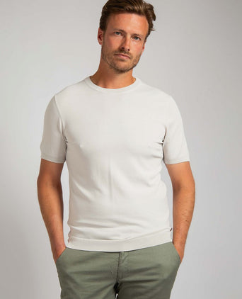 Suitable knitted t-shirt wap ecru