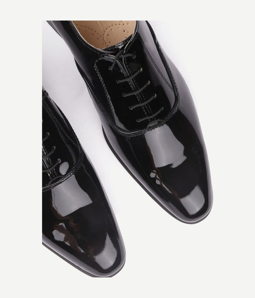 Suitable lakschoen leer zwart