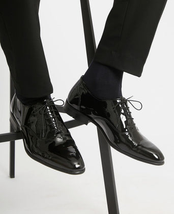 Suitable lakschoen leer zwart