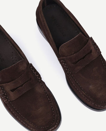 Penny loafers suede bruin