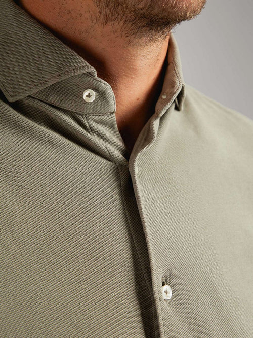 Suitable piqué overhemd taupe