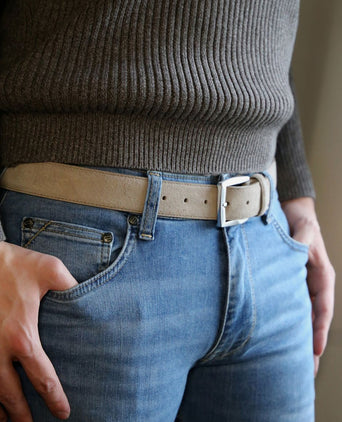 Suitable riem suede taupe 111