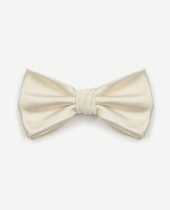 Satin strik off white