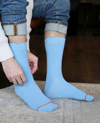 Suitable sokken bio lichtblauw
